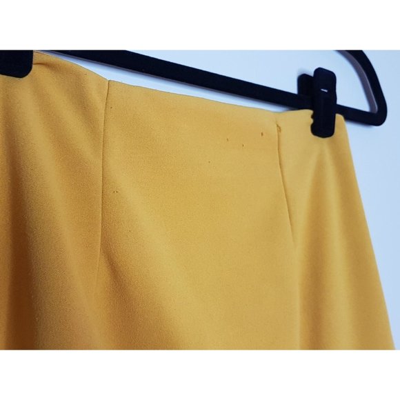 Saint & Secrets Size 10 Mustard Yellow Frill Button Pencil Skirt - Picture 3 of 3